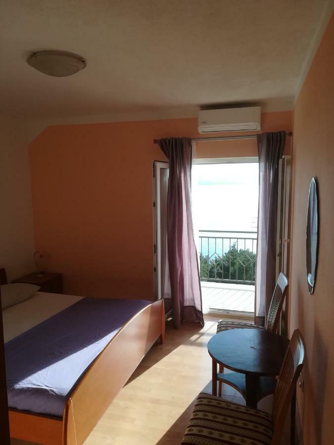 Leo Apartment Brela