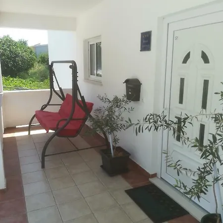Apartman Leo Brela Buitenkant foto
